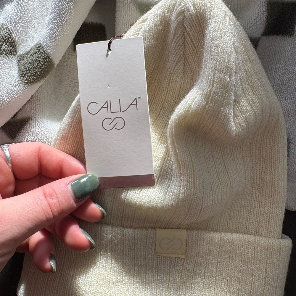 CALIA by Carrie Underwood Cream Knit Hat